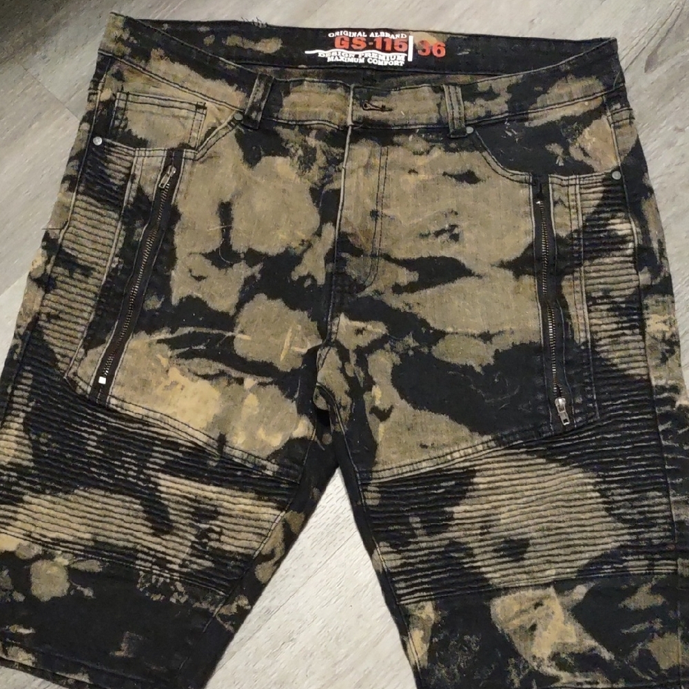 Abrand Distressed Black and Tan Jean Shorts